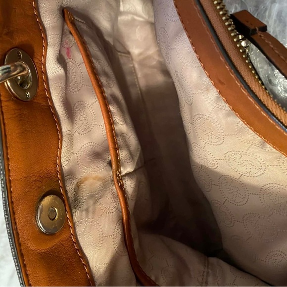 GUC Michael Kors Satchel Bag - Picture 11 of 11